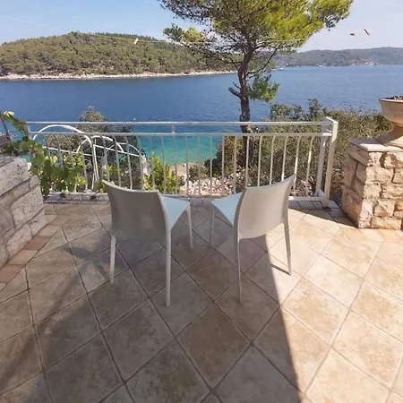 Beachfront Holiday House