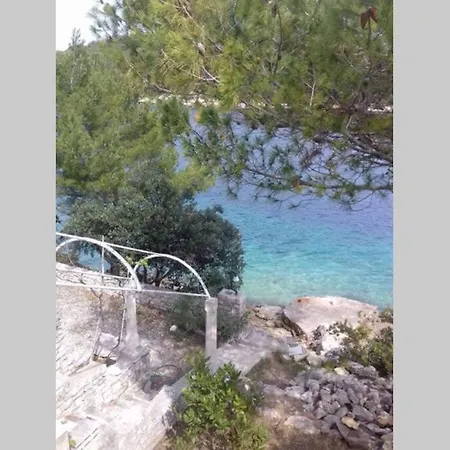 Beachfront Holiday House * Vela Luka